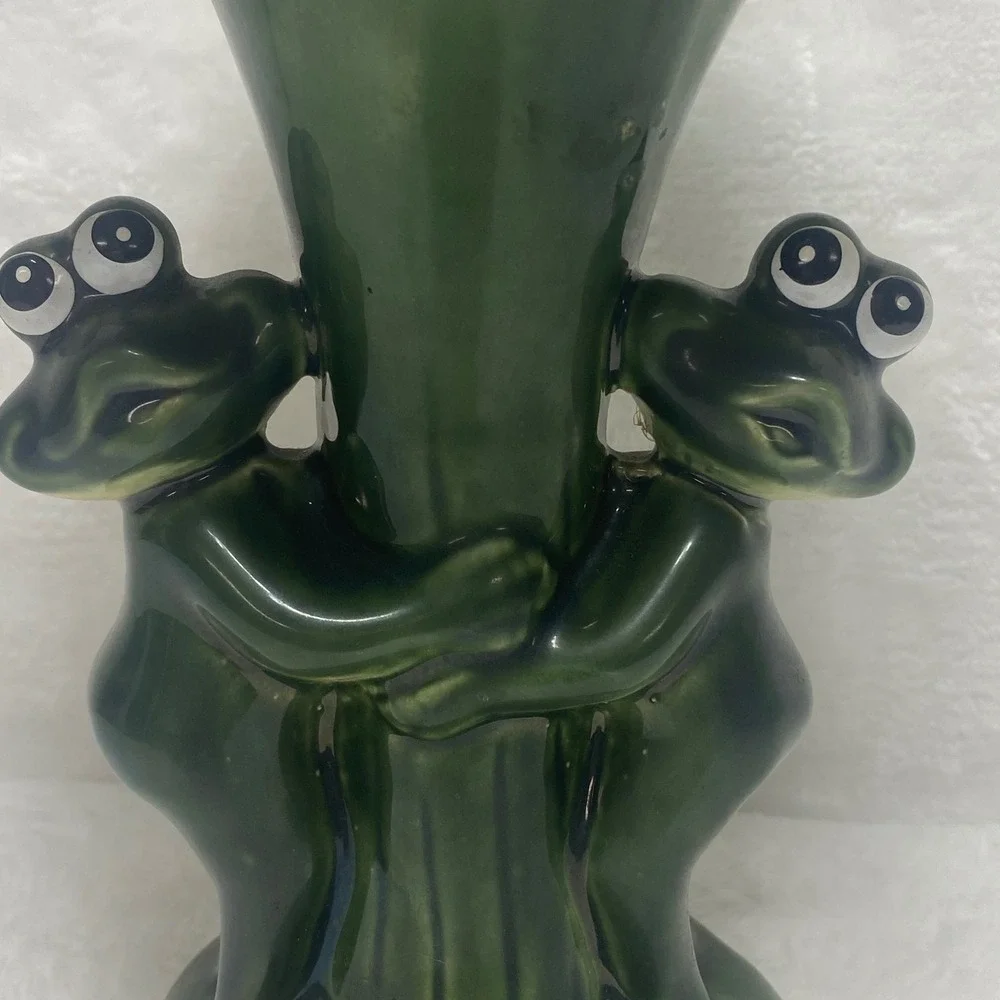 VTG La Dolce Vita‎ JA Green Ceramic Frog Vase Lily Pad Air Plant Candy Dish